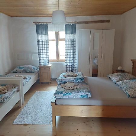 Apartmany U Tri Slunci Hroubovice Buitenkant foto